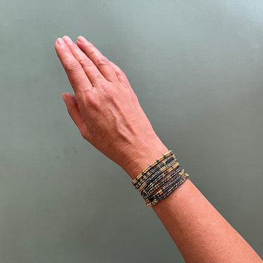 Collar-Brazalete Belen Grueso Dorado Largo Morse Gris Iris